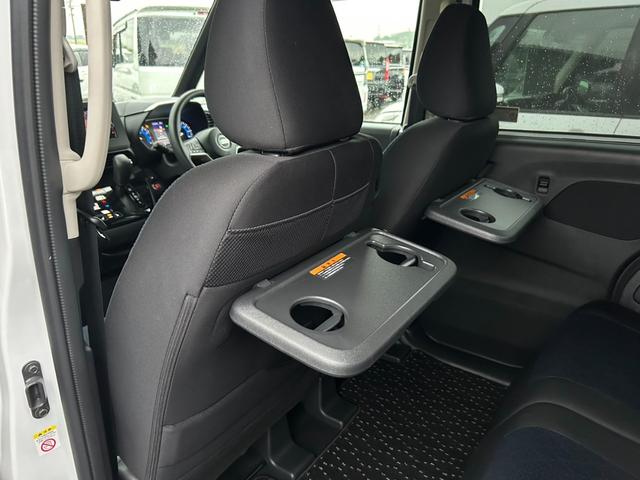 ルークス ハイウェイスター　Ｘ　プロパイロットエディション　両側電動スライドドア　全周囲カメラ　純正ナビＴＶ・Ｂｌｕｅｔｏｏｔｈ対応・Ｂモニター　衝突被害軽減／レーンアシスト　障害物センサー　プッシュスタート＆スマートキー　ＬＥＤライト＆フォグ　シートヒーター（19枚目）