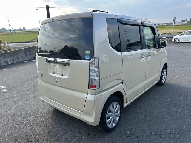 N-BOX G SSパッケージ 後期型 車検整備付き 電動スライドドア 純正ナビTV・Bluetooth・Bカメラ ステアスイッチ 前席シートヒーター プッシュスタート・スマートキー ETC HIDライト 横滑り防止機能 ドラレコ(5枚目)