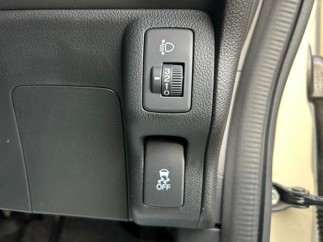 N-BOX G SSパッケージ 後期型 車検整備付き 電動スライドドア 純正ナビTV・Bluetooth・Bカメラ ステアスイッチ 前席シートヒーター プッシュスタート・スマートキー ETC HIDライト 横滑り防止機能 ドラレコ(36枚目)