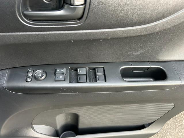 N-BOX G SSパッケージ 後期型 車検整備付き 電動スライドドア 純正ナビTV・Bluetooth・Bカメラ ステアスイッチ 前席シートヒーター プッシュスタート・スマートキー ETC HIDライト 横滑り防止機能 ドラレコ(37枚目)