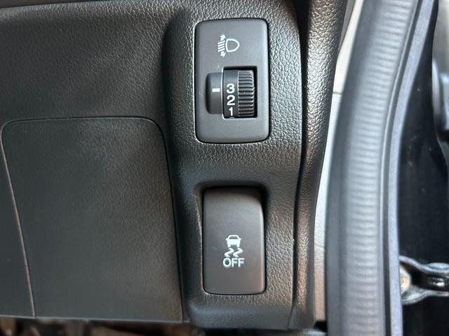 Ｎ－ＢＯＸ Ｇ　後期型　車検令和９年１１月まで　ＳＤナビＴＶ・Ｂｌｕｅｔｏｏｔｈ対応　ＵＳＢ接続　両側スライドドア　前後ドラレコ　ベンチシート　プッシュスタート・スマートキー　横滑り防止機能　社外１４インチＡＷ（26枚目）