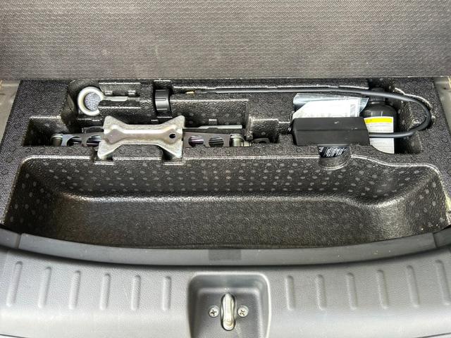 Ｎ－ＢＯＸカスタム Ｇ・Ｌパッケージ　後期　車検令和９年３月　電動スライドドア　ＳＤナビＴＶ・Ｂカメラ・ＵＳＢ接続　ステアスイッチ　プッシュスタート・スマートキー　ビルトインＥＴＣ　ＨＩＤライト＆フォグ　横滑り防止機能　純正１４インチＡＷ（11枚目）