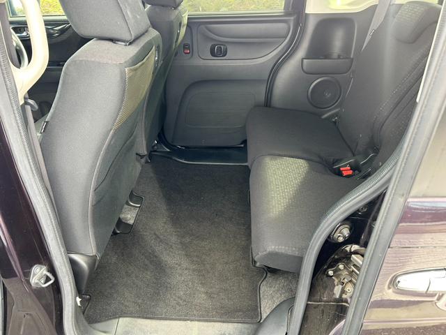 Ｎ－ＢＯＸカスタム Ｇ・Ｌパッケージ　後期　車検令和９年３月　電動スライドドア　ＳＤナビＴＶ・Ｂカメラ・ＵＳＢ接続　ステアスイッチ　プッシュスタート・スマートキー　ビルトインＥＴＣ　ＨＩＤライト＆フォグ　横滑り防止機能　純正１４インチＡＷ（17枚目）