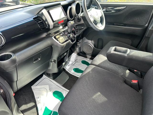 Ｎ－ＢＯＸカスタム Ｇ・Ｌパッケージ　後期　車検令和９年３月　電動スライドドア　ＳＤナビＴＶ・Ｂカメラ・ＵＳＢ接続　ステアスイッチ　プッシュスタート・スマートキー　ビルトインＥＴＣ　ＨＩＤライト＆フォグ　横滑り防止機能　純正１４インチＡＷ（18枚目）