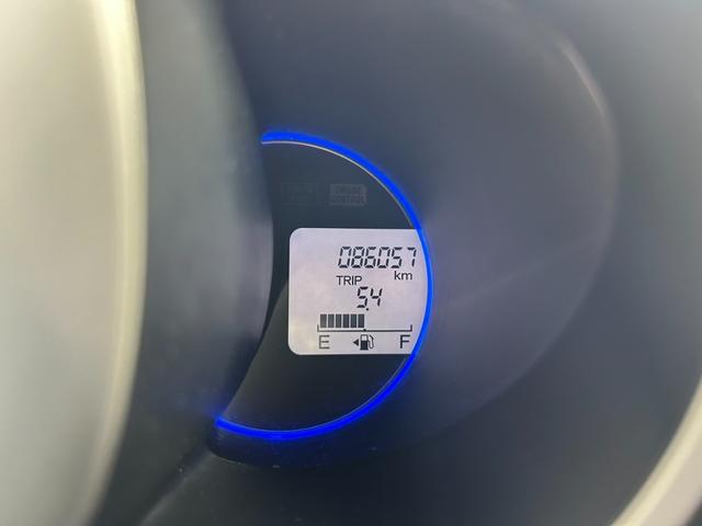 Ｎ－ＢＯＸカスタム Ｇ・Ｌパッケージ　後期　車検令和９年３月　電動スライドドア　ＳＤナビＴＶ・Ｂカメラ・ＵＳＢ接続　ステアスイッチ　プッシュスタート・スマートキー　ビルトインＥＴＣ　ＨＩＤライト＆フォグ　横滑り防止機能　純正１４インチＡＷ（25枚目）