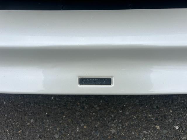 ハリアー エレガンス　車検整備付き　モデリスタフルエアロ　黒ハーフレザーシート　外１８インチＡＷ　純正ナビＴＶ・Ｂｌｕｅｔｏｏｔｈ・Ｂカメラ　　ＬＥＤヘッドライト＆フォグ　プッシュスタート・スマートキー　ドラレコ　ＥＴＣ（3枚目）