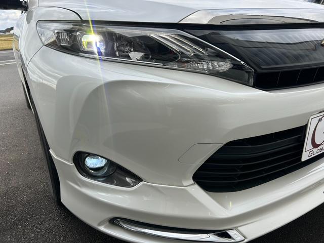 ハリアー エレガンス　車検整備付き　モデリスタフルエアロ　黒ハーフレザーシート　外１８インチＡＷ　純正ナビＴＶ・Ｂｌｕｅｔｏｏｔｈ・Ｂカメラ　　ＬＥＤヘッドライト＆フォグ　プッシュスタート・スマートキー　ドラレコ　ＥＴＣ（5枚目）