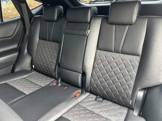 ハリアー エレガンス　車検整備付き　モデリスタフルエアロ　黒ハーフレザーシート　外１８インチＡＷ　純正ナビＴＶ・Ｂｌｕｅｔｏｏｔｈ・Ｂカメラ　　ＬＥＤヘッドライト＆フォグ　プッシュスタート・スマートキー　ドラレコ　ＥＴＣ（19枚目）