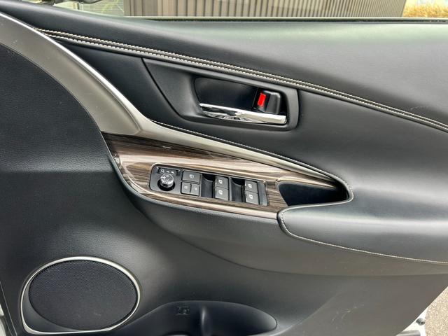 ハリアー エレガンス　車検整備付き　モデリスタフルエアロ　黒ハーフレザーシート　外１８インチＡＷ　純正ナビＴＶ・Ｂｌｕｅｔｏｏｔｈ・Ｂカメラ　　ＬＥＤヘッドライト＆フォグ　プッシュスタート・スマートキー　ドラレコ　ＥＴＣ（37枚目）