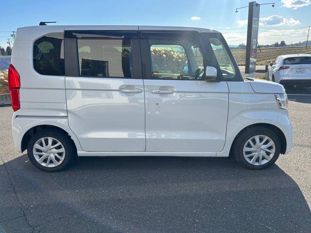 Ｎ－ＢＯＸ Ｇホンダセンシング　車検令和８年１２月　両側スライドドドア　純正ナビ・Ｂｌｕｅｔｏｏｔｈ・Ｂカメラ　ＬＥＤライト　アダプティブクルーズ　衝突被害軽減・車線逸脱警報　ビルトインＥＴＣ　Ｐスタート・スマートキー　横滑防止機能（4枚目）