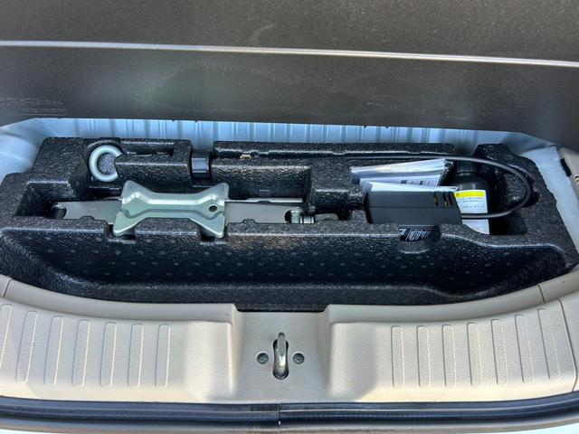 Ｎ－ＢＯＸ Ｇホンダセンシング　車検令和８年１２月　両側スライドドドア　純正ナビ・Ｂｌｕｅｔｏｏｔｈ・Ｂカメラ　ＬＥＤライト　アダプティブクルーズ　衝突被害軽減・車線逸脱警報　ビルトインＥＴＣ　Ｐスタート・スマートキー　横滑防止機能（12枚目）