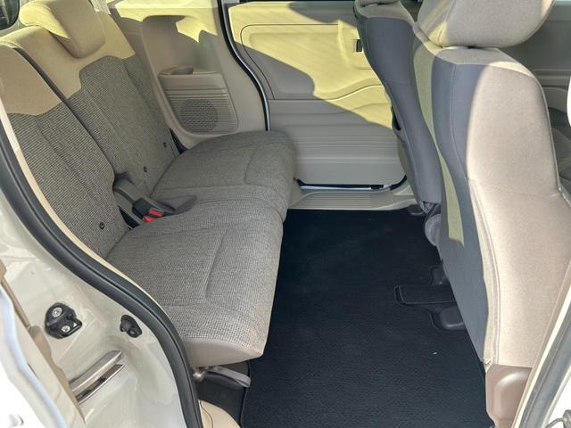 Ｎ－ＢＯＸ Ｇホンダセンシング　車検令和８年１２月　両側スライドドドア　純正ナビ・Ｂｌｕｅｔｏｏｔｈ・Ｂカメラ　ＬＥＤライト　アダプティブクルーズ　衝突被害軽減・車線逸脱警報　ビルトインＥＴＣ　Ｐスタート・スマートキー　横滑防止機能（13枚目）