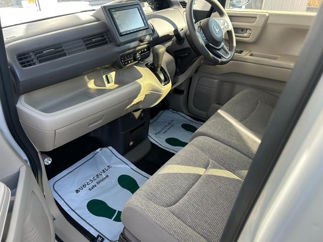 Ｎ－ＢＯＸ Ｇホンダセンシング　車検令和８年１２月　両側スライドドドア　純正ナビ・Ｂｌｕｅｔｏｏｔｈ・Ｂカメラ　ＬＥＤライト　アダプティブクルーズ　衝突被害軽減・車線逸脱警報　ビルトインＥＴＣ　Ｐスタート・スマートキー　横滑防止機能（20枚目）