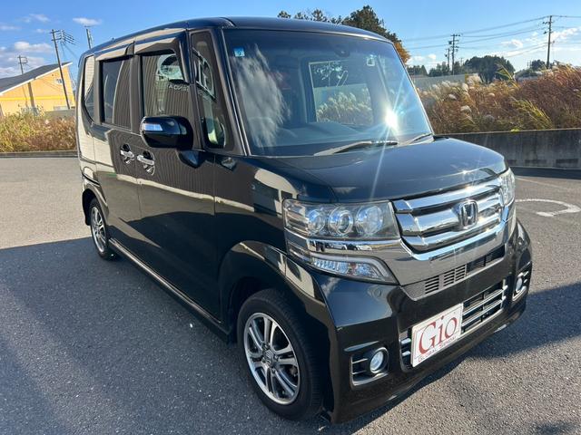 Ｎ－ＢＯＸカスタム Ｇ　ＳＳパッケージ　後期　両側電動ドア　純正ナビＴＶ・Ｂカメラ・Ｂｌｕｅｔｏｏｔｈ　ステアスイッチ　プッシュスタート・スマートキー　ＥＴＣ　ＨＩＤライト＆フォグ　横滑り防止機能　前後ドラレコ　純正１４インチＡＷ　関東仕入（3枚目）