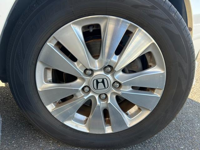 ステップワゴンスパーダ Ｓ　車検整備付き　８人乗り・ベンチシート　純正ＨＤＤインターナビＴＶ・Ｂモニター・ＤＶＤ再生・音楽録音　電動スライドドア　ＨＩＤライト＆フォグ　ビルトインＥＴＣ　純正１６インチアルミ　販売店保証（36枚目）