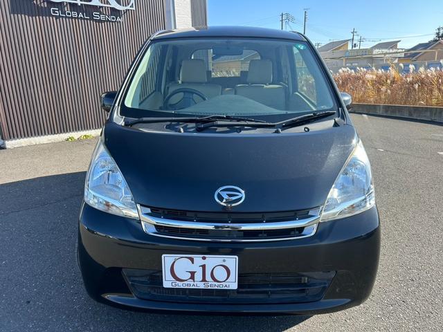 ムーヴ Ｘ　ワンオーナー車　純正オーディオ・ＡＵＸ接続　スマートキー＆プッシュスタート　ベンチシート　アイドリングＳＴＯＰ・オートエアコン・ｅｃｏモード　電動格納ミラー　純正１４インチＡＷ　販売店保証（2枚目）