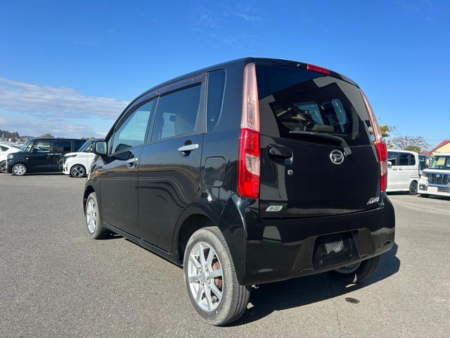 ムーヴ Ｘ　ワンオーナー車　純正オーディオ・ＡＵＸ接続　スマートキー＆プッシュスタート　ベンチシート　アイドリングＳＴＯＰ・オートエアコン・ｅｃｏモード　電動格納ミラー　純正１４インチＡＷ　販売店保証（7枚目）