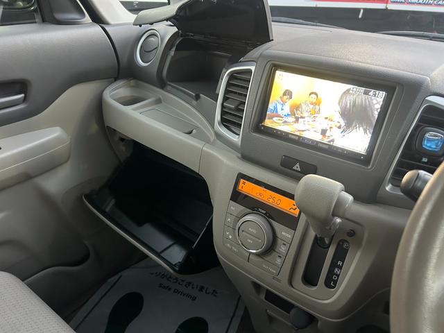 スペーシア Ｘ　車検令和８年１０月まで　ＳＤナビ・フルセグＴＶ・ＤＶＤ再生　プッシュスタート＆スマートキー　電動スライドドア・ベンチシート　Ａ－ＳＴＯＰ　オートエアコン・電格ミラー　社外１４インチＡＷ　販売店保証（27枚目）