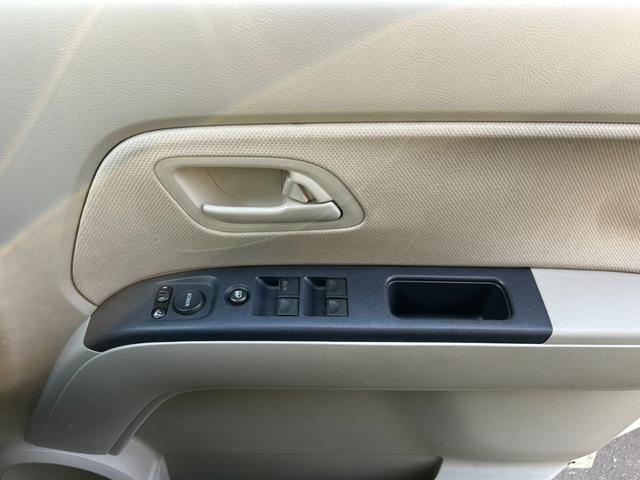 ゼスト D 車検令和9年2月まで 走行30,000km SDナビTV・DVD再生 キーレスキー オートエアコン&電格ミラー(12枚目)