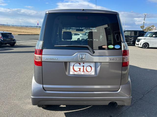 ゼスト スポーツW 車検令和8年6月まで 走行49,000km 社外オーディオ・AUX接続 純正フルエアロ キーレスキー オートエアコン&電格ミラー ETC HIDライト&フォグ 純正14インチアルミ 販売店保証(7枚目)