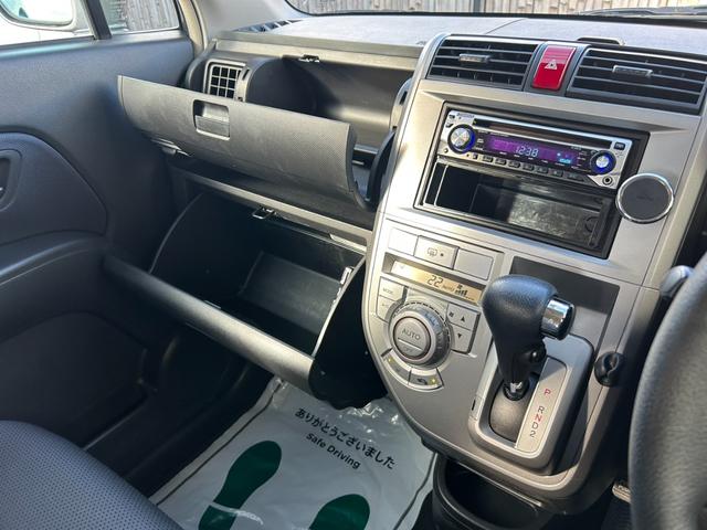 ゼスト スポーツW 車検令和8年6月まで 走行49,000km 社外オーディオ・AUX接続 純正フルエアロ キーレスキー オートエアコン&電格ミラー ETC HIDライト&フォグ 純正14インチアルミ 販売店保証(28枚目)