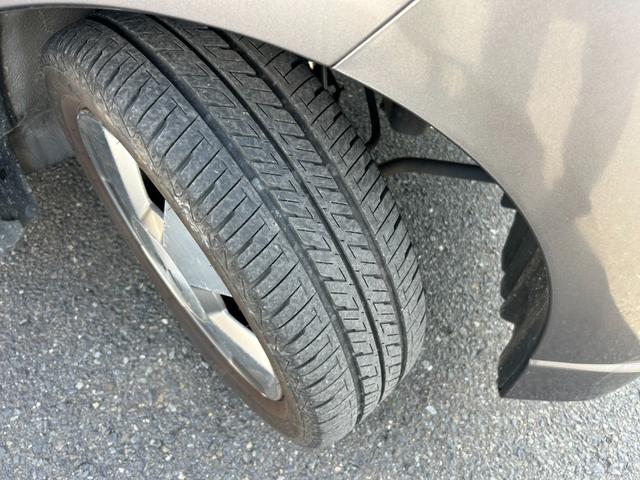 ゼスト スポーツW 車検令和8年6月まで 走行49,000km 社外オーディオ・AUX接続 純正フルエアロ キーレスキー オートエアコン&電格ミラー ETC HIDライト&フォグ 純正14インチアルミ 販売店保証(37枚目)