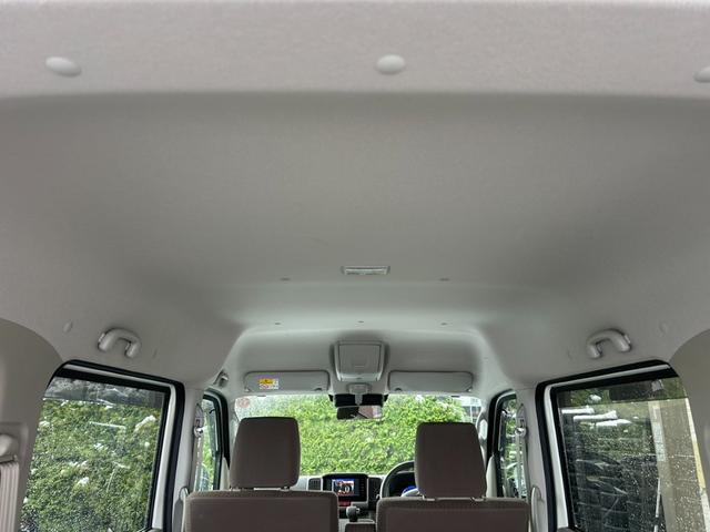 エブリイワゴン JPターボ 4WD 車検令和9年10月まで 両側スライドドア 純正ナビTV・Bluetooth対応・Bカメラ 衝突被害軽減・車線逸脱警報 シートヒーター&リアヒーター Pスタート&スマートキー コーナーセンサー(11枚目)