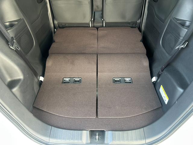 Ｎ－ＢＯＸカスタム Ｇ・Ｌホンダセンシング　車検令和１０年２月まで　純正８型ナビＴＶ・Ｂｌｕｅｔｏｏｔｈ・Ｂカメラ　ＵＳＢ接続　前後ドラレコ　アダプティブクルーズ　衝突被害軽減・車線逸脱警報　ＥＴＣ　ＬＥＤライト＆フォグ　電動スライドドア（10枚目）