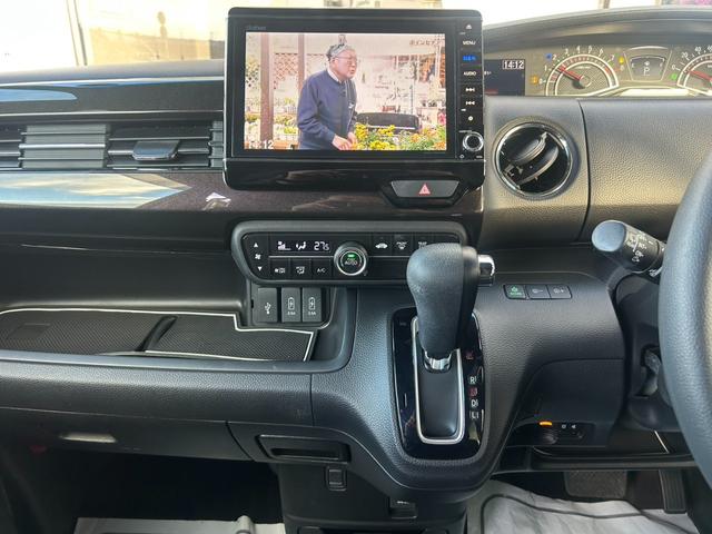 Ｎ－ＢＯＸカスタム Ｇ・Ｌホンダセンシング　車検令和１０年２月まで　純正８型ナビＴＶ・Ｂｌｕｅｔｏｏｔｈ・Ｂカメラ　ＵＳＢ接続　前後ドラレコ　アダプティブクルーズ　衝突被害軽減・車線逸脱警報　ＥＴＣ　ＬＥＤライト＆フォグ　電動スライドドア（30枚目）
