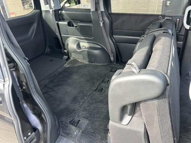 ステップワゴンスパーダ Ｚ　車検整備付き　８人乗り・ベンチシート　両側電動スライドドア　純正ＨＤＤインターナビＴＶ・Ｂモニター・ＤＶＤ再生・音楽録音　ＨＩＤライト＆フォグ　ビルトインＥＴＣ　スマートキー　純正１６インチアルミ（17枚目）