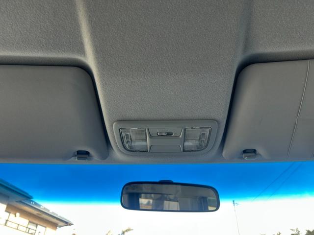 ステップワゴンスパーダ Ｚ　車検整備付き　８人乗り・ベンチシート　両側電動スライドドア　純正ＨＤＤインターナビＴＶ・Ｂモニター・ＤＶＤ再生・音楽録音　ＨＩＤライト＆フォグ　ビルトインＥＴＣ　スマートキー　純正１６インチアルミ（39枚目）