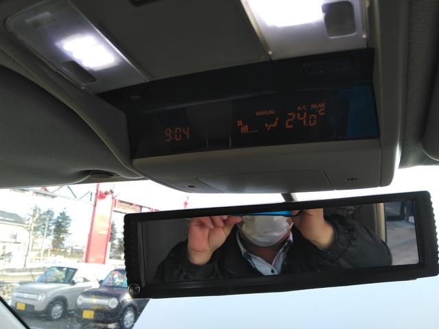 Vエアロ 4WD エンジンスターター バックカメラ DVD 後部座席モニター HID 8人乗り サイドビューカメラ インテリジェントキー(18枚目)