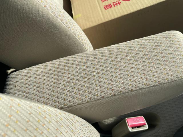 G 4WD エアバック ABS Wエアバック 盗難防止システム パワステ 衝突安全ボディ パワーウインドウ オ-トエアコン CDチューナー 両側スライドドア1年保証(32枚目)