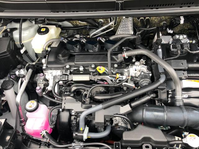 ハイブリッドZ 4WD 8インチディスプレイオーディオ パノラミックビューモニター フルセグTV CD・DVD ETC 両側パワースライドドア 寒冷地仕様 トヨタセーフティセンス レーダークルーズコントロール(16枚目)