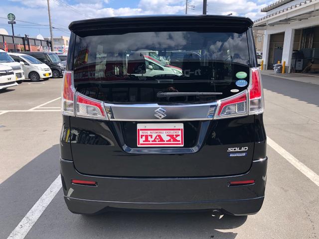 ソリオ ハイブリッドＭＺ　フルタイム４ＷＤ　運転席シートヒーター　スマートキー　キーレススタートシステム　衝突安全ボディ　運転席エアバッグ　サイドエアバック　ウォークスルー　ナビゲーション　全周囲モニター　ＥＴＣ　横滑防止（12枚目）