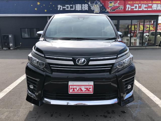 ヴォクシー ＺＳ　煌ＩＩ　ナビゲーション　フリップダウンモニター　バックカメラ　ＥＴＣ　アイドリングストップ車　運転席エアバック　助手席エアバック　誤発進抑制機能　フルフラットシート　キーフリーシステム　ＬＥＤヘット（8枚目）
