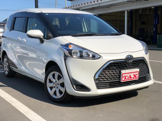 シエンタ Ｘ　４ＷＤ　Ｂｌｕｅｔｏｏｔｈオーディオ　横滑り防止機能　衝突安全ボディ　ナビＴＶ　ＤＶＤ　寒冷地仕様車　マニュアルエアコン　キーレスエントリー　バックカメラ　パワーステアリング　ワンセグＴＶ　ＥＴＣ（9枚目）