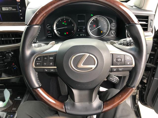 ＬＸ ＬＸ５７０　ＬＸ５７０　４ＷＤ　モデリスタエアロ　シートヒータ　パノラマビュー　パワートランク　１オ－ナ－　オートクルーズ　センターデフロック　パワーシート　電動格納ミラ　レザー　寒冷地　サンルーフ　エアーシート（34枚目）