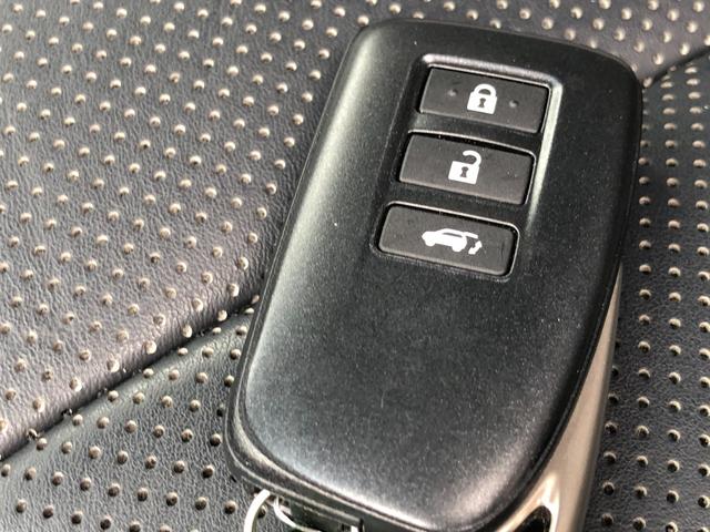 ＬＸ ＬＸ５７０　ＬＸ５７０　４ＷＤ　モデリスタエアロ　シートヒータ　パノラマビュー　パワートランク　１オ－ナ－　オートクルーズ　センターデフロック　パワーシート　電動格納ミラ　レザー　寒冷地　サンルーフ　エアーシート（44枚目）