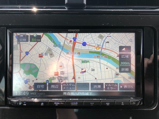 プリウス Ｓ　４ＷＤ　ＬＥＤライト　衝突安全ボディ　オートエアコン　クルコン　スマ－トキ－　ＬＫＡＳ　カーテンエアバック　ナビゲーション　バックカメラ　ＥＴＣ　寒冷地仕様（3枚目）