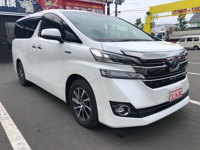 ヴェルファイアハイブリッド エグゼクティブラウンジ　４ＷＤ　ＪＢＬサウンドシステムナビ　全周囲モニター　電動Ｒゲート　電動シート　本革シート　ＬＥＤヘッド　クルコン　ＥＴＣ　オットマン　プリクラッシュブレーキ　　前席シートヒーター　スマートキー（9枚目）
