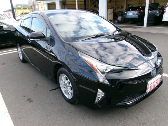 TOYOTA PRIUS S SAFETY PLUS