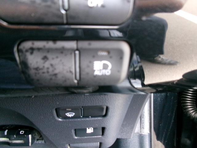 TOYOTA PRIUS S SAFETY PLUS