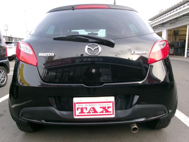 デミオ １３Ｃ－Ｖ　ＨＩＤエディション　純正オ－ディオ　パワーウィンドウ　電動格納ミラー　パワーステアリング　衝突安全ボディ　ＡＢＳ　マニュアルエアコン（12枚目）