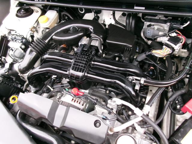 インプレッサスポーツ １．６ｉ－Ｌ　４ＷＤ車　ＡＵＴＯエアコン　アイドリングＳ　イモビライザー　リヤビューカメラ　ＶＤＣ　ブルートゥースオーディオ　ナビＴＶ　キーレスキー　助手席エアバック　運転席エアバッグ　地デジ　ＤＶＤ再生　ＡＢＳ（4枚目）
