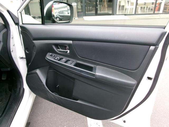 インプレッサスポーツ １．６ｉ－Ｌ　４ＷＤ車　ＡＵＴＯエアコン　アイドリングＳ　イモビライザー　リヤビューカメラ　ＶＤＣ　ブルートゥースオーディオ　ナビＴＶ　キーレスキー　助手席エアバック　運転席エアバッグ　地デジ　ＤＶＤ再生　ＡＢＳ（22枚目）