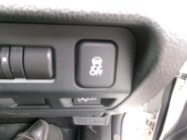 インプレッサスポーツ １．６ｉ－Ｌ　４ＷＤ車　ＡＵＴＯエアコン　アイドリングＳ　イモビライザー　リヤビューカメラ　ＶＤＣ　ブルートゥースオーディオ　ナビＴＶ　キーレスキー　助手席エアバック　運転席エアバッグ　地デジ　ＤＶＤ再生　ＡＢＳ（27枚目）