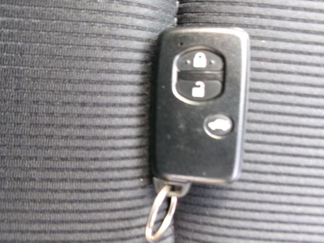 インプレッサスポーツ １．６ｉ－Ｌ　４ＷＤ車　ＡＵＴＯエアコン　アイドリングＳ　イモビライザー　リヤビューカメラ　ＶＤＣ　ブルートゥースオーディオ　ナビＴＶ　キーレスキー　助手席エアバック　運転席エアバッグ　地デジ　ＤＶＤ再生　ＡＢＳ（30枚目）