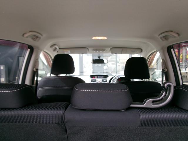 インプレッサスポーツ １．６ｉ－Ｌ　４ＷＤ車　ＡＵＴＯエアコン　アイドリングＳ　イモビライザー　リヤビューカメラ　ＶＤＣ　ブルートゥースオーディオ　ナビＴＶ　キーレスキー　助手席エアバック　運転席エアバッグ　地デジ　ＤＶＤ再生　ＡＢＳ（35枚目）