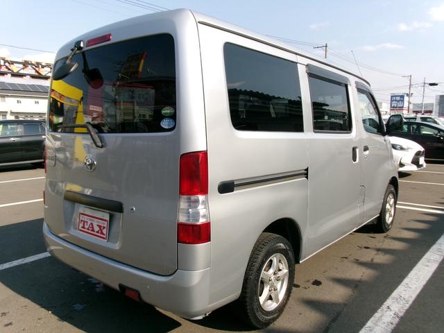 ライトエースバン 　４ＷＤ　社外アルミホイ－ル　パワーウィンドウ　マニュアルエアコン　ドライブレコーダー　ＥＴＣ　ワイヤレスキー（11枚目）
